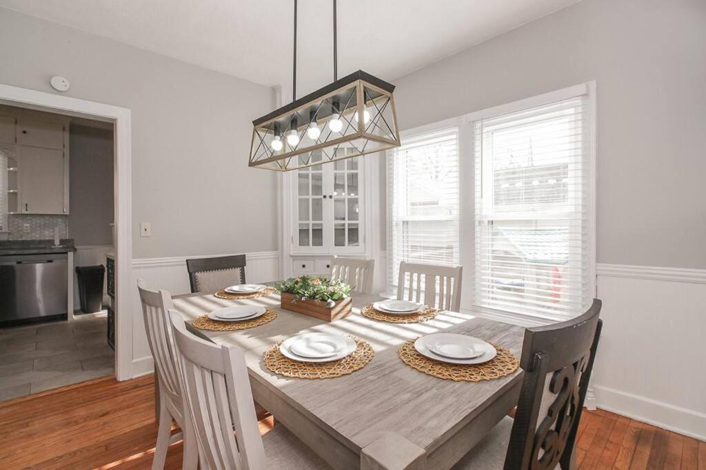 Lakeside Home In Lorain 외부 사진